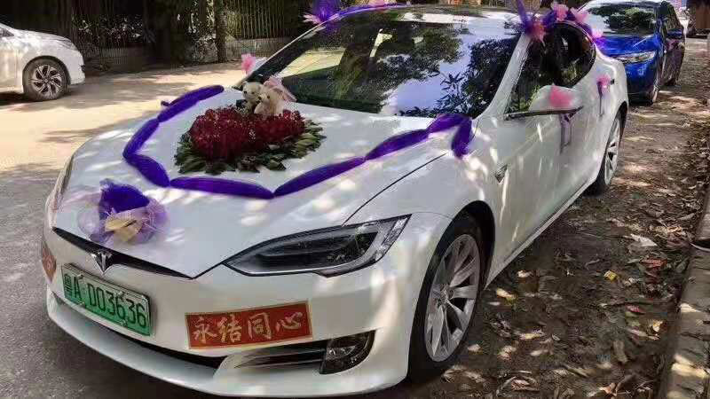 廣州結婚租賃出租特斯拉婚慶頭車_廣州租車包車用車 首選廣州現達租車公司