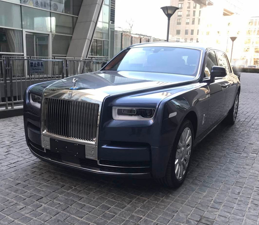 廣州哪里有能租到豪華高檔轎車勞斯萊斯幻影頂級古斯特高端轎車出租_廣州租車包車用車 首選廣州現達汽車租賃公司