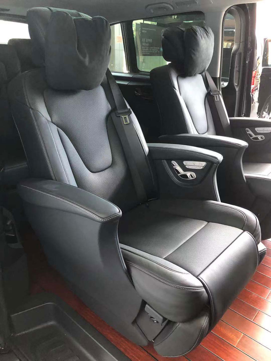 廣州市租車公司出租奔馳V260L七座豪華高端商務(wù)車帶司機(jī)租賃包車(7座)_廣州租車包車用車 首選廣州現(xiàn)達(dá)租車公司