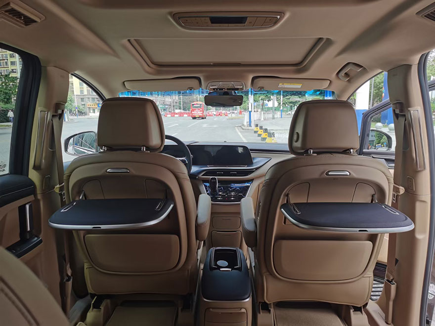 廣州租車帶司機(jī)租賃出租新款別克GL8商務(wù)車653T自駕包天(7座)_廣州租車包車用車 首選廣州現(xiàn)達(dá)租車公司