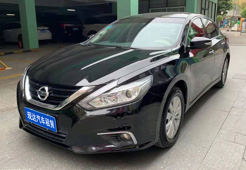 廣州長期出租中檔舒適車型日產天籟轎車