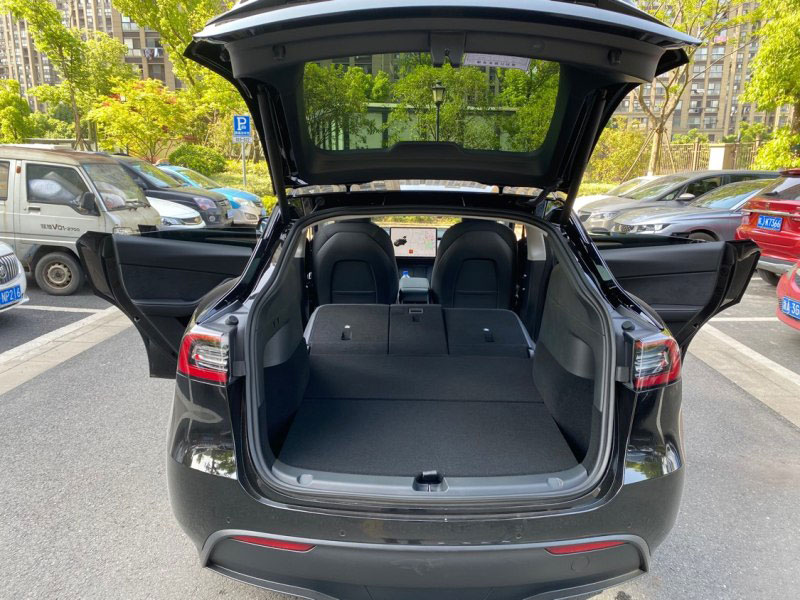 廣州租車哪里有出租特斯拉Model y純電動越野跑車自駕租毛豆Y包天多少錢_廣州租車包車 首選廣州現達汽車租賃公司