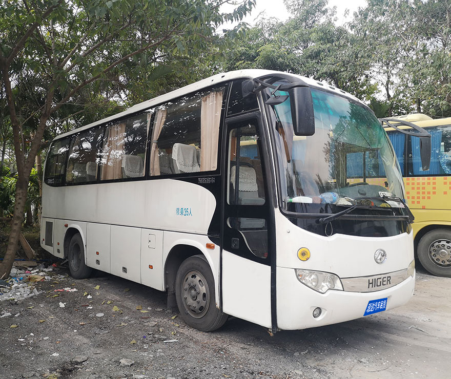廣州帶司機租賃出租中巴車（35座）