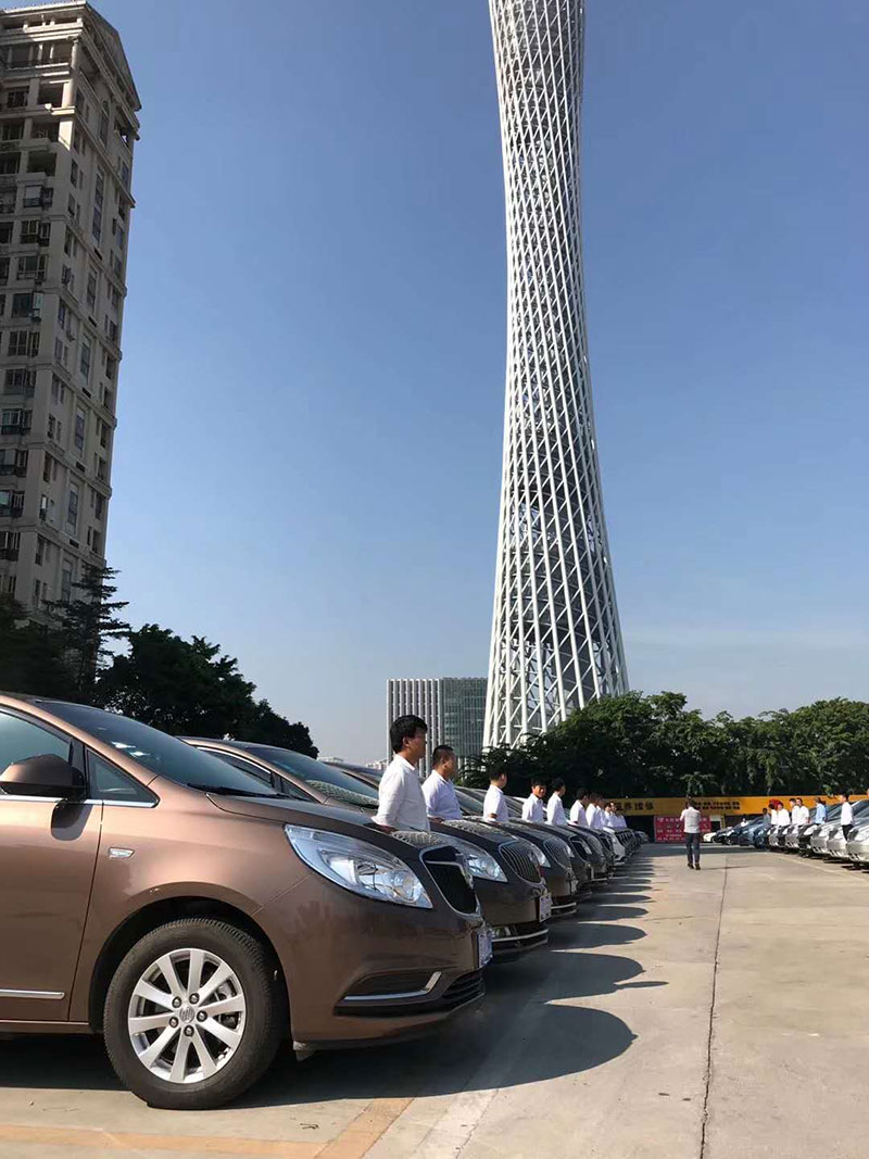 廣州配司機租車不收押金的方法,廣州帶司機出租商務車費用,天河區租賃公司租車免押金_廣州租車包車用車 首選廣州現達租車公司