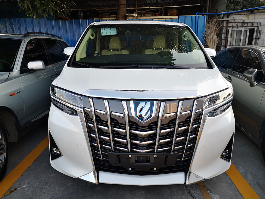 廣州配司機租車不收押金的方法,廣州帶司機出租商務車費用,天河區租賃公司租車免押金_廣州租車包車用車 首選廣州現達租車公司