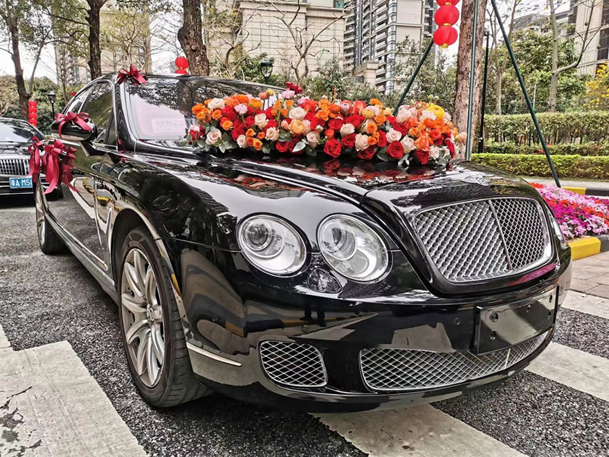 廣州結婚租賓利轎車租賃,廣州哪里有頂級豪華花車出租_廣州租車包車用車 首選廣州現達租車公司
