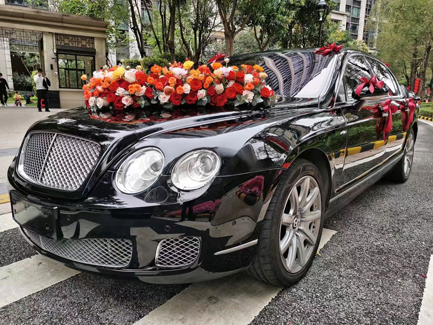 廣州出租賓利飛馳婚禮豪華轎車