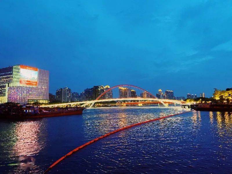 人人人人人!廣州網紅橋【海心橋】人氣爆棚,廣州市旅游出租別克商務車包天費用_廣州租車包車用車 首選廣州現達租車公司