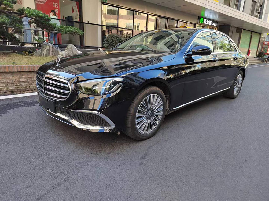 廣州出租最新款奔馳E300LE260長租自駕