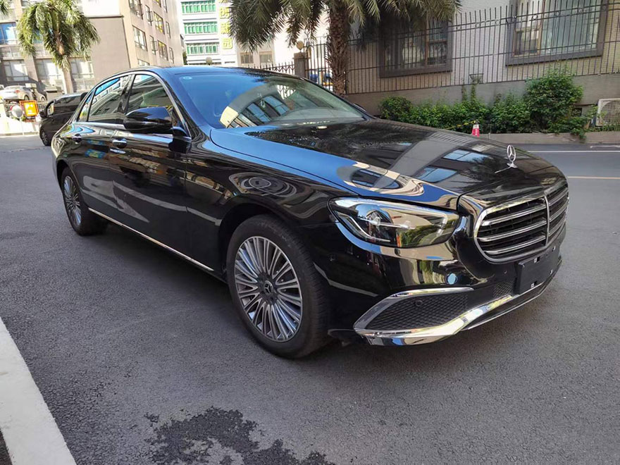 廣州哪里有出租最新款奔馳E300LE260長租自駕多少錢_廣州租車包車 首選廣州現達汽車租賃公司