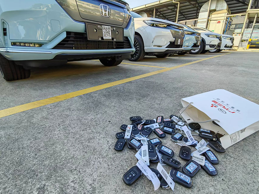 廣州哪里有出租本田e:NP1(極湃1)純電動SUV轎車自駕長租一年多少錢_廣州租車包車用車 首選廣州現達汽車租賃公司