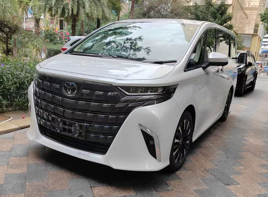 廣州自駕出租2024款豐田埃爾法阿爾法配帶司機商務車包車（7座）