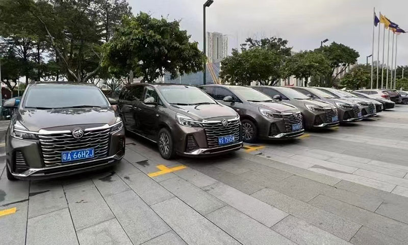 廣州2024中國(guó)移動(dòng)全球合作伙伴大會(huì)出租別克GL8埃爾法帶司機(jī)商務(wù)包車_廣州租車 首選現(xiàn)達(dá)商務(wù)租車公司