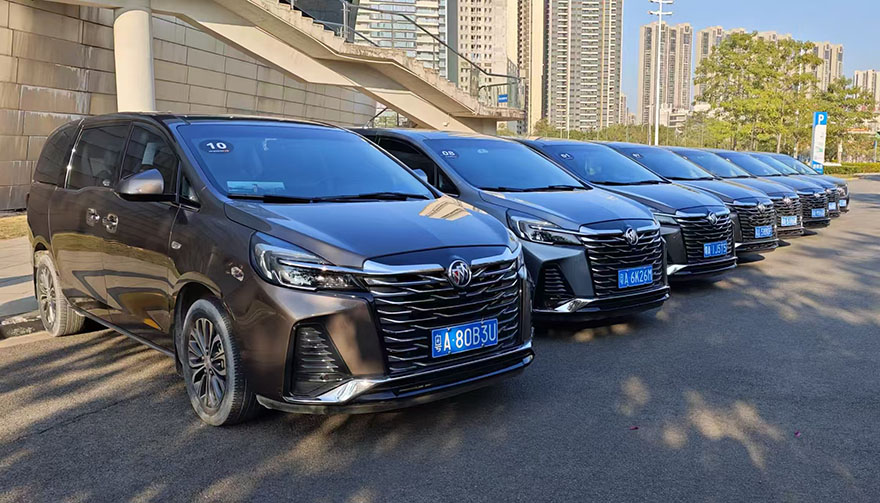 廣州演唱會音樂會大型活動配帶司機專業商務租車公司_廣州用車 首選現達汽車租賃公司